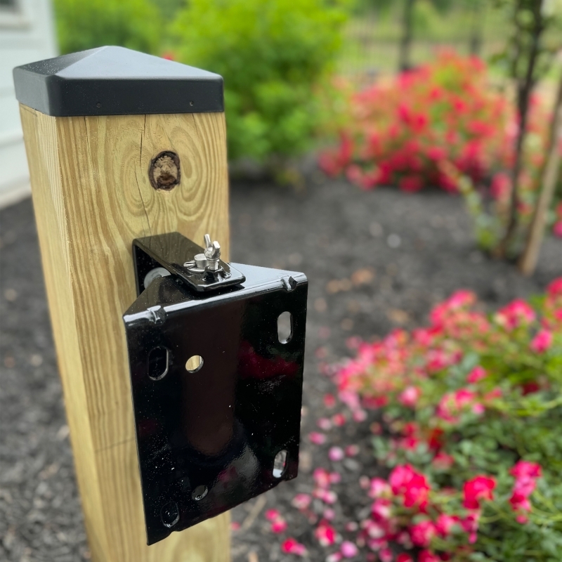BluBird 180° Hose Reel Swivel Mount JFM Golf