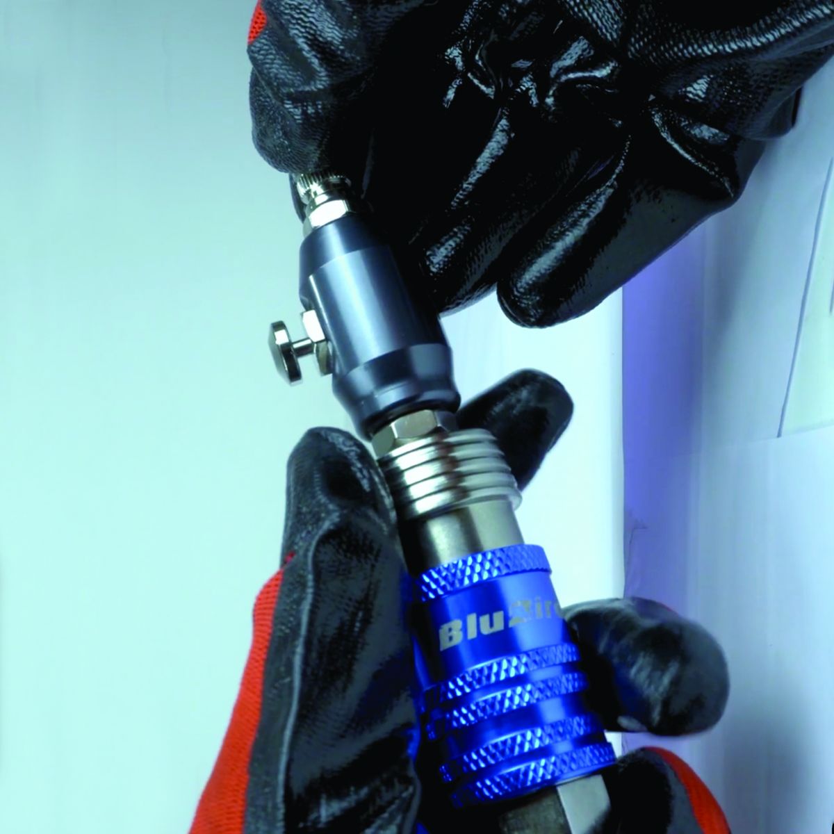 BluBird 5-in-1 Coupler w/ 1/4-inch Female Thread JFM Golf