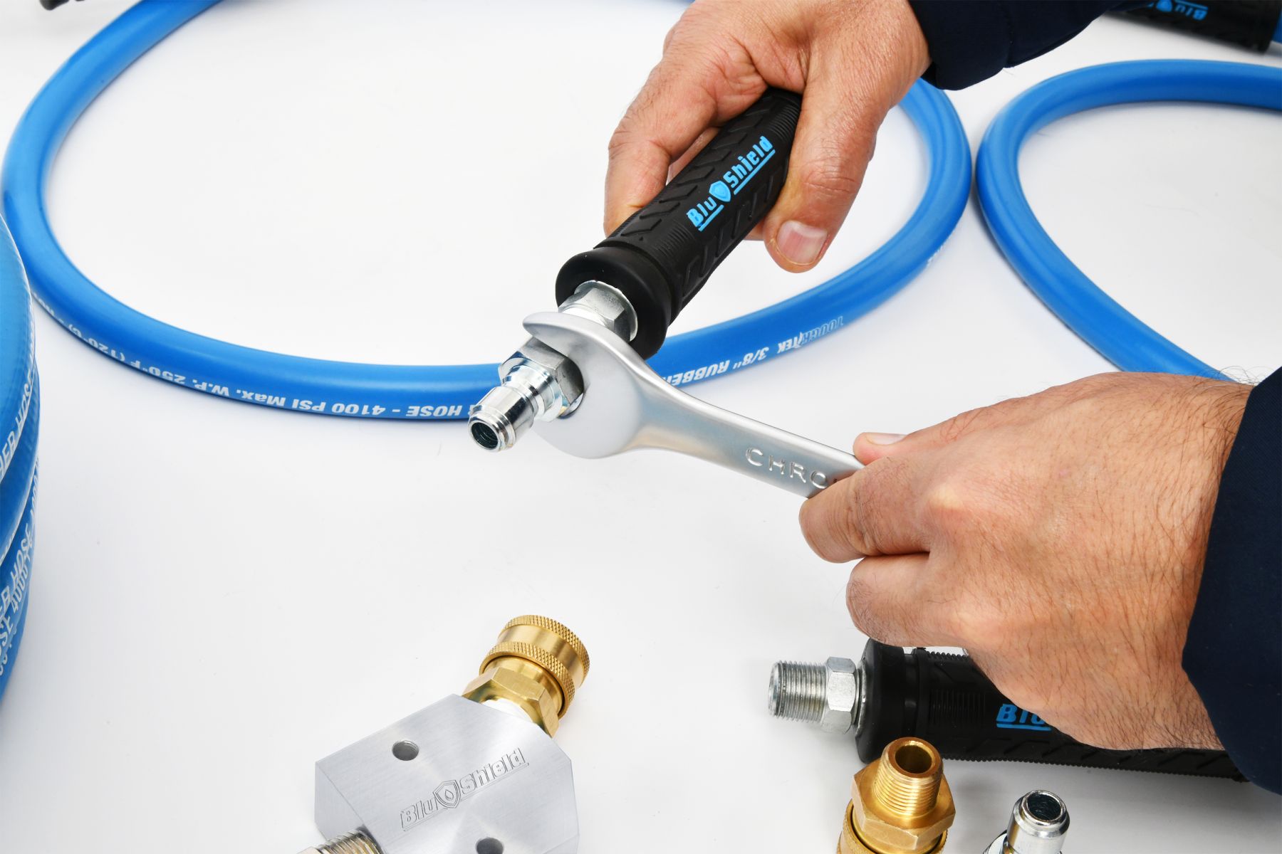 BluBird Blu Shield U-BLoX 1200 1/2-inch NPT Dual Inlet Pressure-Washer Connection Kit JFM Golf